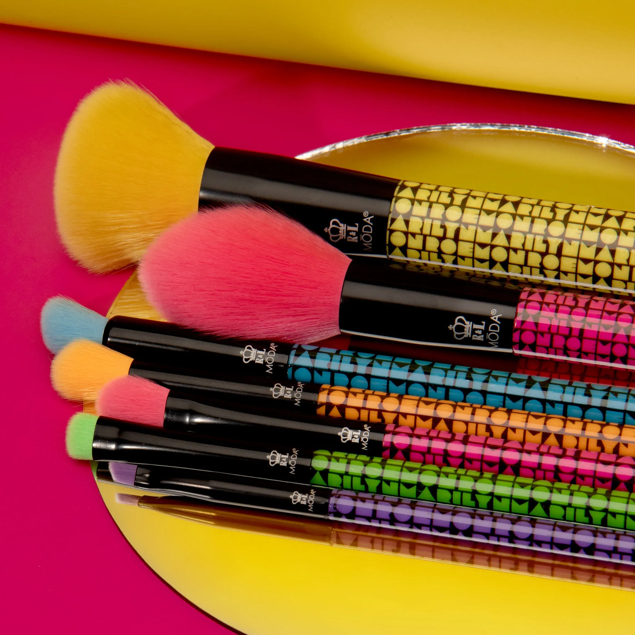 Marilyn Monroe x MŌDA® Bright and Beautiful Deluxe Kit